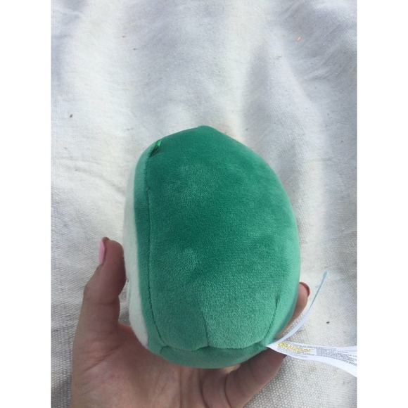 Squishmallows Austin Avocado Valentine's Heart kellytoy green plush 4735026 4.5" - Picture 7 of 11